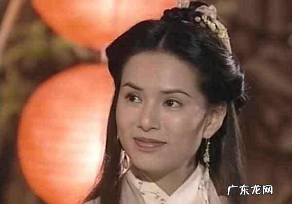 《射雕英雄传》83版黄蓉的扮演者翁美玲,演技如何评价