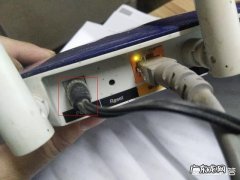 有什么办法可以重启路由器？