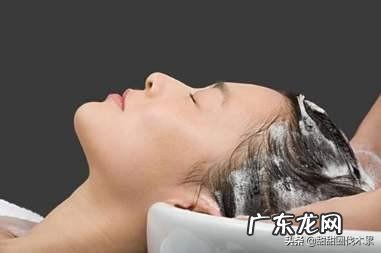 月子期间可以洗澡吗?为什么有的老人都让40天后再洗澡?