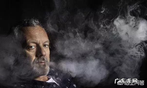 ppt表格如何平均分布各列