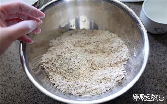 燕麦片只能冲、泡、煮,还有没有别的美味吃法?