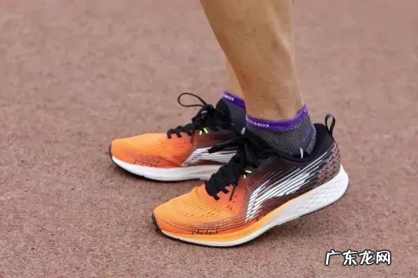 美津浓rider24和索康尼胜利17这两双鞋怎么选择