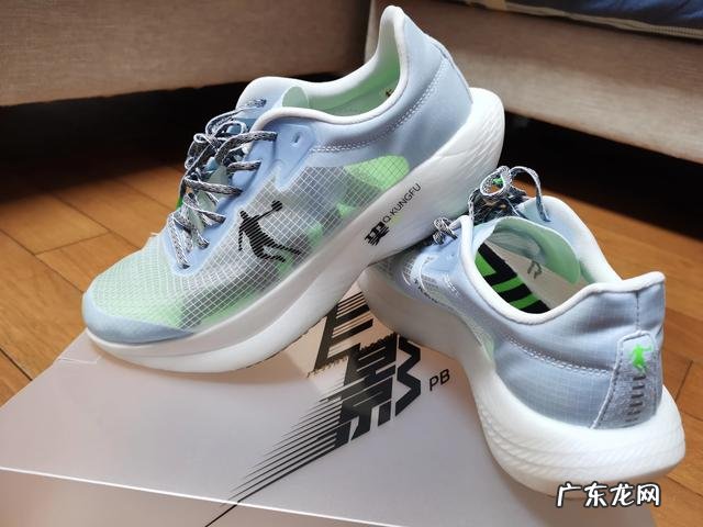 美津浓rider24和索康尼胜利17这两双鞋怎么选择