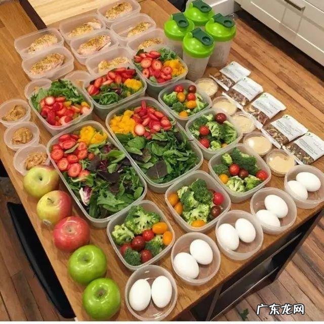 健身的人每天吃几顿饭比较合适? 健身吃几顿饭最好