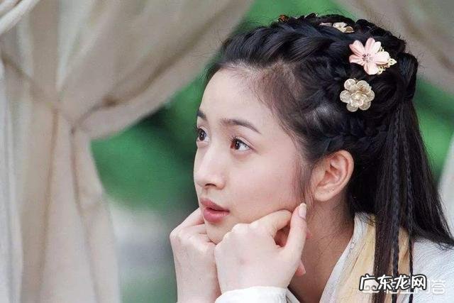 射雕英雄传里的黄蓉身高是多少