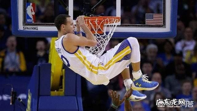 为何库里身高1.91m,弹跳90cm,却只能勉扣篮