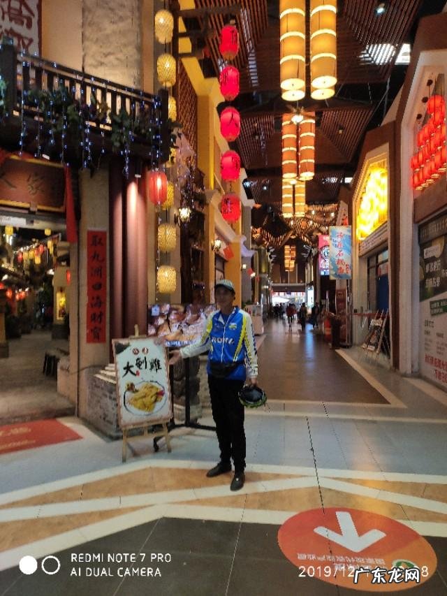 中老年人跑步锻炼的时间 中老年人骑车锻炼好,还是跑步好?