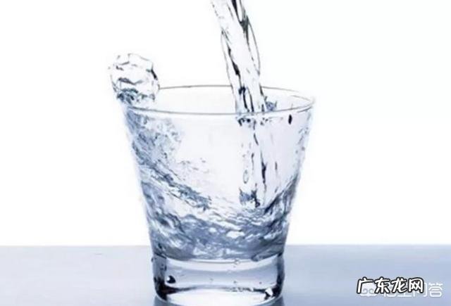 女人是不是40岁以后才知道,身材和皮肤很重要,才注重保养