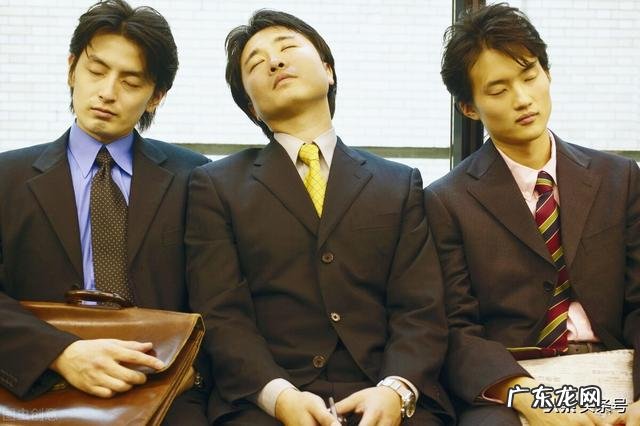 每天早晨5点半跑步好吗 早晨5点半到6点锻炼身体慢跑好吗?