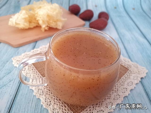 很多人自己榨豆浆，往里加核桃、燕麦、枸杞等，这真的健康吗？