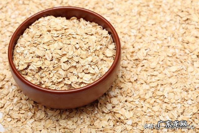 很多人自己榨豆浆，往里加核桃、燕麦、枸杞等，这真的健康吗？