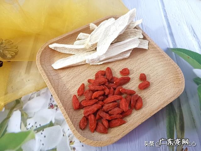 很多人自己榨豆浆，往里加核桃、燕麦、枸杞等，这真的健康吗？