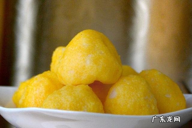 蒸窝头放小苏打好还是放酵母好?