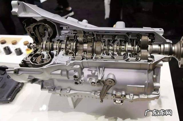 如何评价zf的8速和9速变速箱？ zf翻新的8速变速箱可以用吗