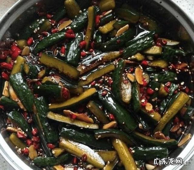 腌老黄瓜酱菜的配方是什么？