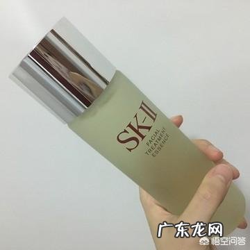 热水敷脸然后脸都红了，请问对皮肤有伤害吗