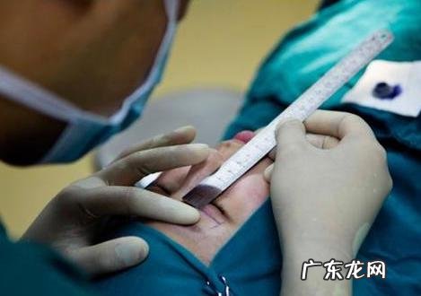 双眼皮手术各种利弊 双眼皮手术方式及其优缺点