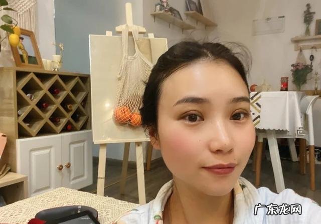 割双眼皮感觉变老了 割双眼皮感觉换了一张脸