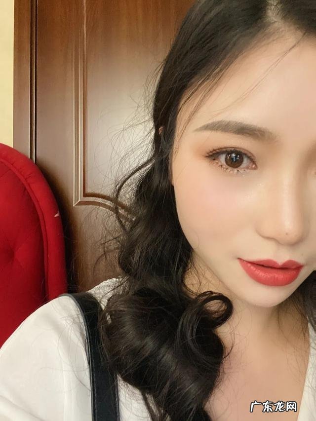 割双眼皮感觉变老了 割双眼皮感觉换了一张脸