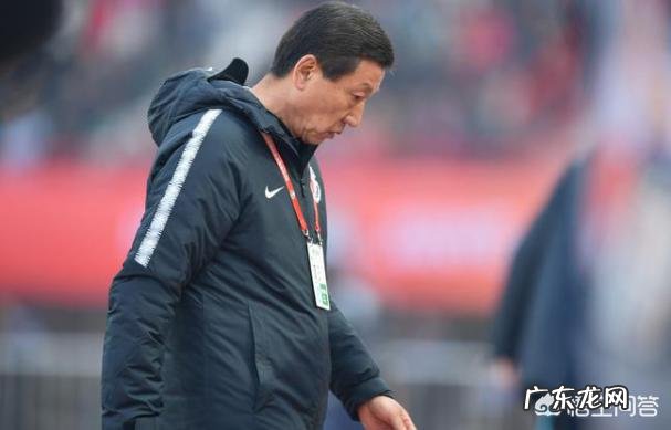 请问该如何评价韩国名帅崔康熙在中超大连一方的执教战绩和前景?