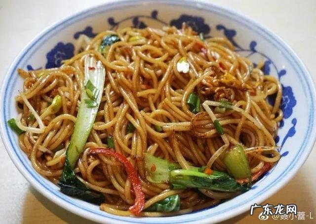 南昌拌粉瓦罐煨汤哪里可以学 哪个美食更能代表南昌特色,南昌炒粉还是瓦罐汤?