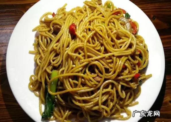 南昌拌粉瓦罐煨汤哪里可以学 哪个美食更能代表南昌特色,南昌炒粉还是瓦罐汤?