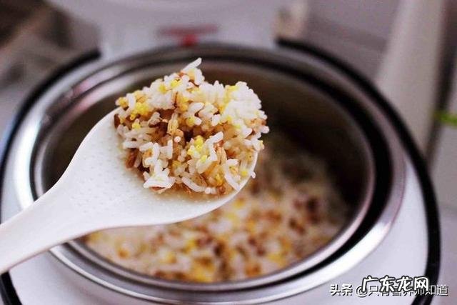 做窝窝头怎么和面 开水和面 窝窝头怎么做最好吃?必须要烫面吗??