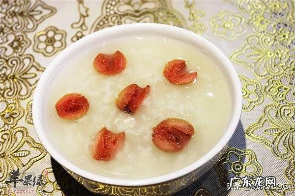 煮鱼粥能放山楂片吗 煲肉粥放片柠檬跟山楂会影响营养吗?为什么?