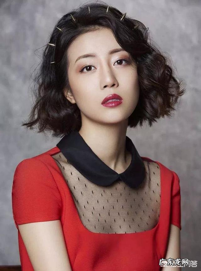 杨幂旗下的李溪芮最近很火,她会是下个迪丽热巴吗