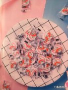 脸是混油并且敏感，容易发红有红血丝，有什么牌子的护肤品好