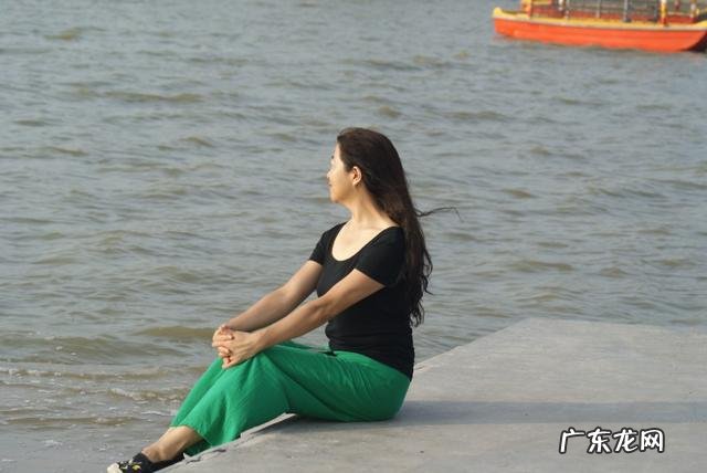 如何克服孤独感，习惯一个人的生活？