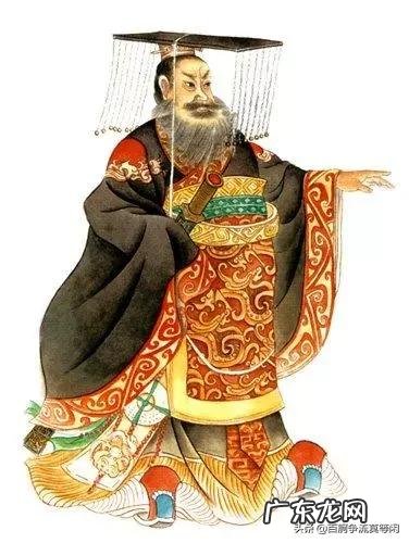 《明朝那些事儿》看完了，想看历史的书籍白话文的有哪些推荐？