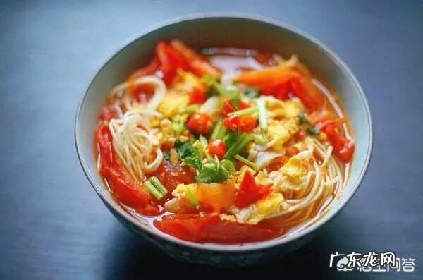 早上起床空腹喝温水后马上吃早餐,这样好吗?