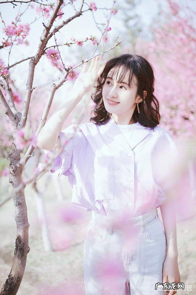 脸很胖的人,头发拉直好看吗那剪什么样的头型适合胖胖的脸呢