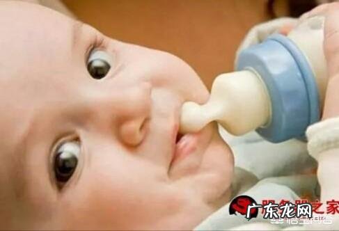 孩子五个多月,一切正常,为什么喝奶粉量少