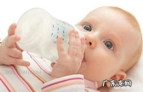 孩子五个多月,一切正常,为什么喝奶粉量少