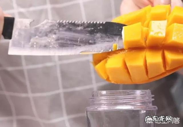 夏季甜品牛奶芒果布丁如何做?