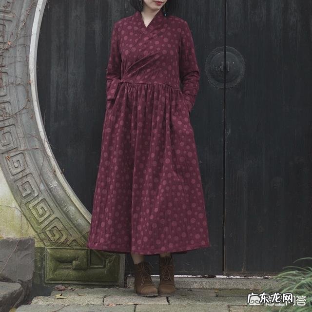 开春一般适合穿什么样的连衣裙?