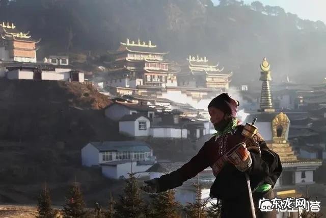 骑自行车长途旅行适合去川藏线吗? 川藏线适合长途自驾吗