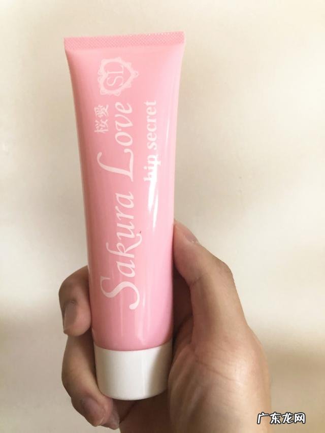 15岁的女孩可以用一些美白或者淡斑的产品吗？