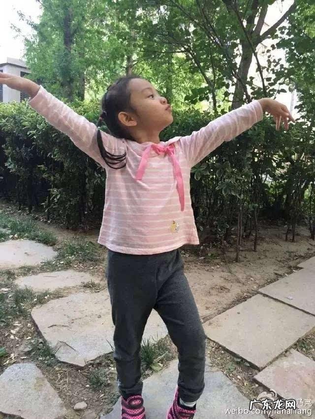 哪些明星家的孩子长得最帅气最美丽？