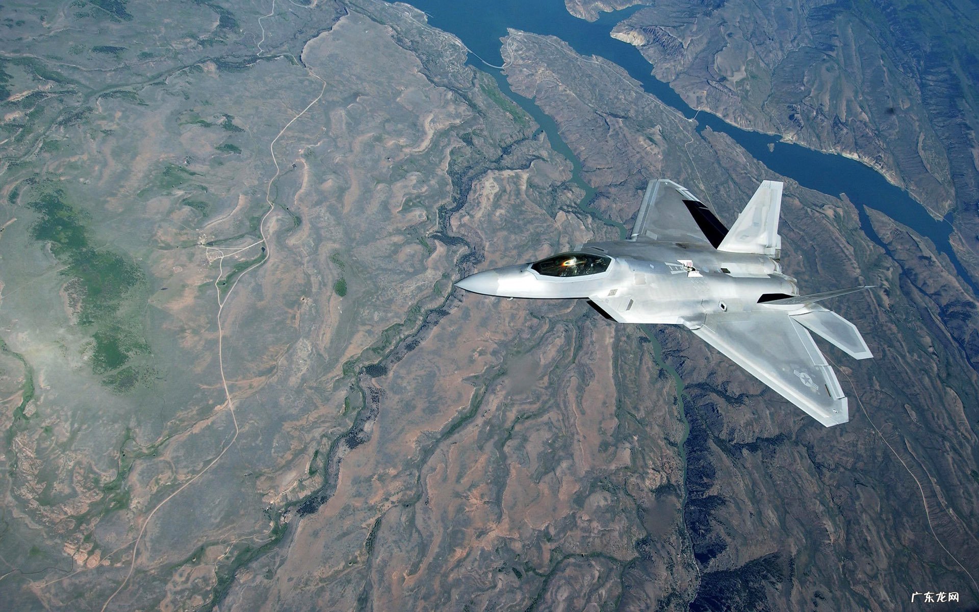 往大腿上包保鲜膜减肥会不会使大腿的皮肤变的不好?