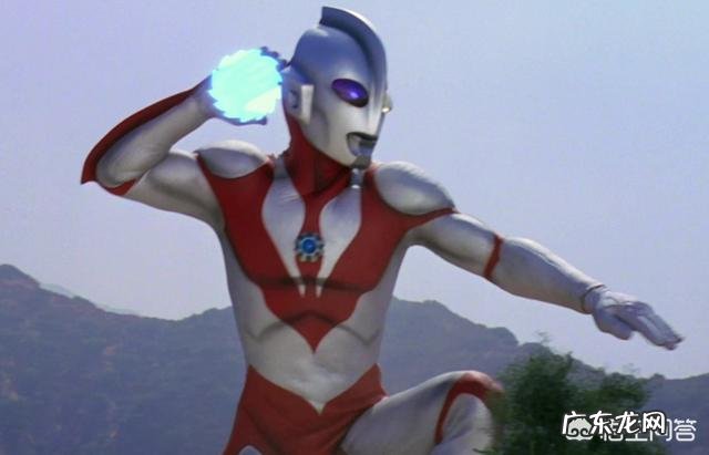 家里的小朋友问奥特曼洗澡吗？各位看官能否解答？