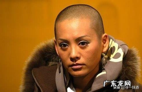 《乘风破浪的姐姐》你最喜欢里面的哪一位?她什么地方最吸引你?