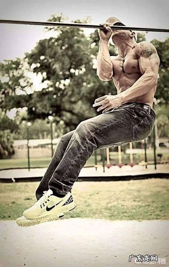 关于街头健身的方法和教程有哪些？