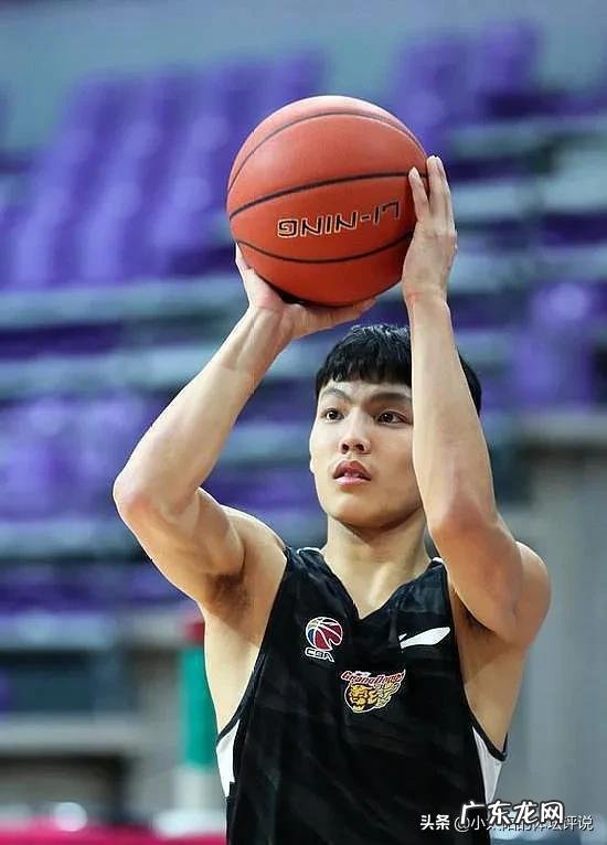 胡明轩,赵睿是不是没有进军NBA的可能性,为什么?