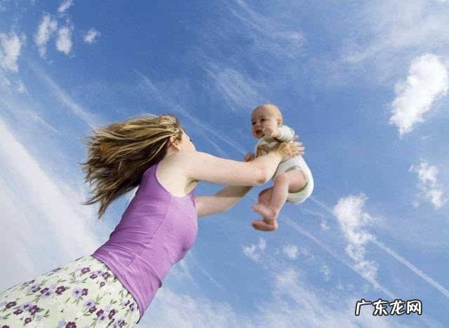 生完孩子如何甩掉大肚子，水桶腰，短时间体重降到100斤？