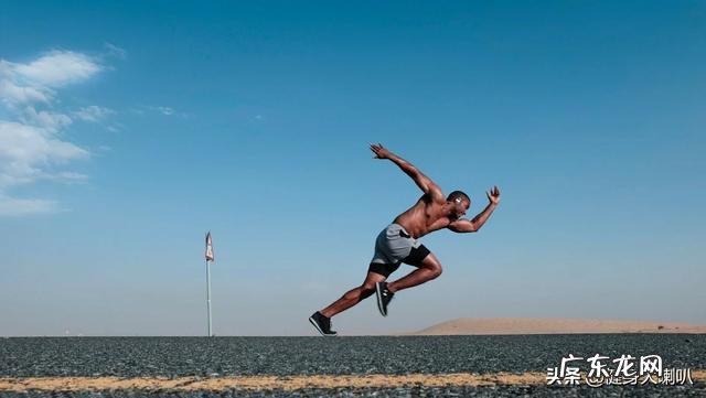 一个月内体脂降13%每天要跑多少米