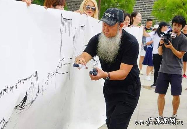 你的哪些化妆品使用频率最高，让你用到空盘？