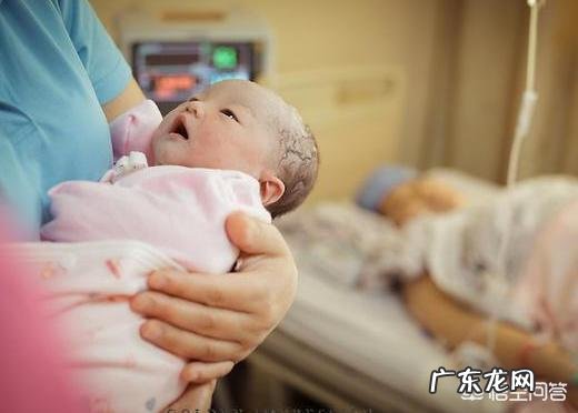 为何新生儿出生身高都是50厘米?是凑巧还是护士填错了?